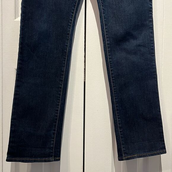 Levi’s 512 Perfectly Slimming Straight Leg High Rise Jeans Size 8 - Picture 4 of 9